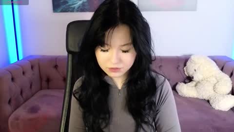 Mina online show from 10-08-25, 11:08