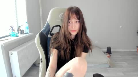 Snapshot of minadzukii chatting on 09-24-25, 11:13 minadzukii online show from 09-24-25, 11:13