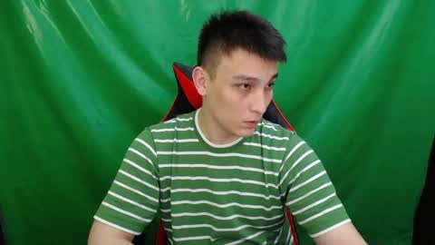 Snapshot of minato_kono chatting on 11-15-25, 10:37 minato_kono online show from 11-15-25, 10:37