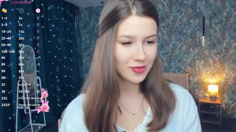 Snapshot of minditrelles chatting on 01-09-26, 07:11 Mindi online show from 01-09-26, 07:11