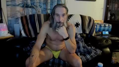 Snapshot of mindphuk chatting on 01-14-25, 01:04 mindphuk online show from 01-14-25, 01:04