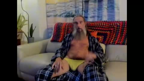 Snapshot of mindphuk chatting on 11-04-25, 01:48 mindphuk online show from 11-04-25, 01:48