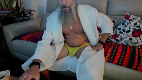 Snapshot of mindphuk chatting on 12-02-25, 10:05 mindphuk online show from 12-02-25, 10:05