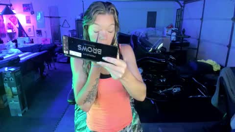 Mindy Mars online show from 10-10-25, 02:49