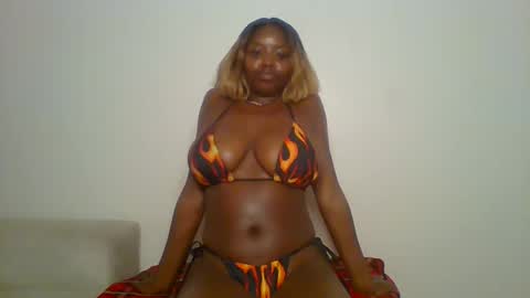 STRAWBERRY online show from 02-01-25, 11:37