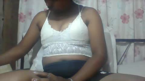 Minie4Tina online show from 12-14-24, 06:35