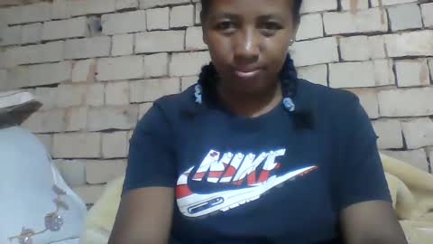 Minie4Tina online show from 01-01-25, 06:58