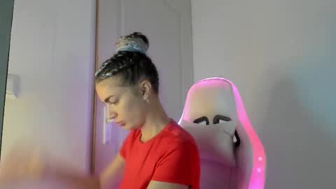 MIA online show from 09-25-25, 09:57