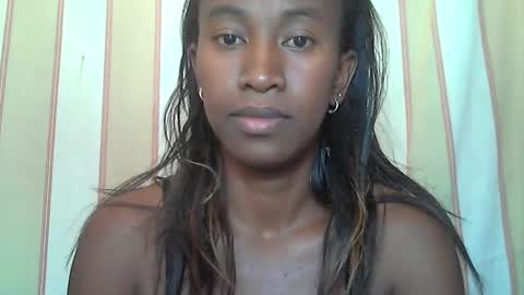 Snapshot of minouch211907 chatting on 01-24-25, 11:04 minouch211907 online show from 01-24-25, 11:04