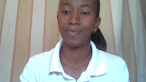 Snapshot of minouch211907 chatting on 01-27-25, 08:40 minouch211907 online show from 01-27-25, 08:40
