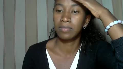 Snapshot of minouch211907 chatting on 02-18-25, 06:26 minouch211907 online show from 02-18-25, 06:26