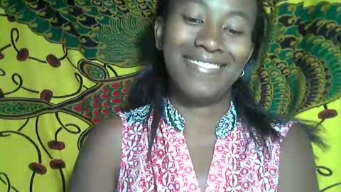 Snapshot of minouch211907 chatting on 09-29-25, 09:52 minouch211907 online show from 09-29-25, 09:52
