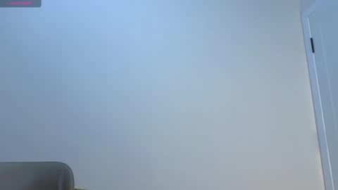 Snapshot of miolia chatting on 02-10-25, 06:24 lia online show from 02-10-25, 06:24