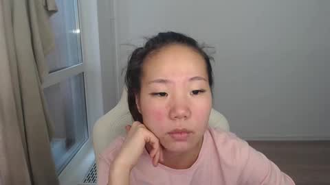 mira_g online show from 03-10-25, 11:42