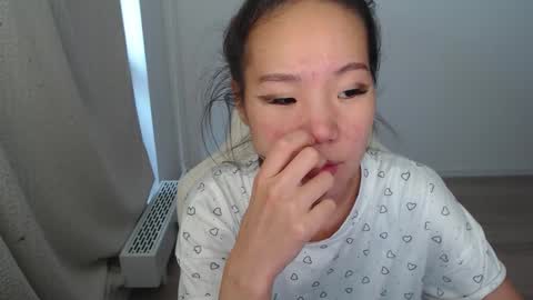 mira_g online show from 10-16-25, 09:43