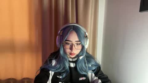 mira_light_ online show from 09-22-25, 09:22