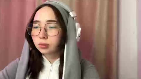 mira_light_ online show from 10-06-25, 03:20