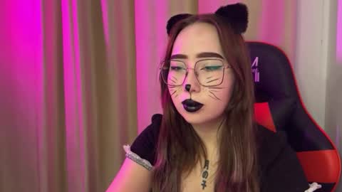 mira_light_ online show from 10-31-25, 03:13