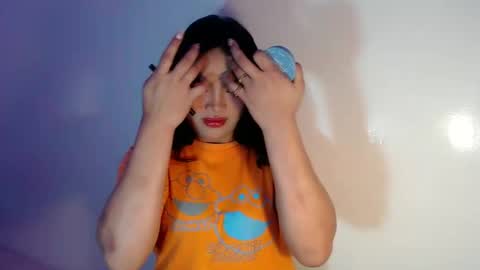 Snapshot of mira_luna222 chatting on 02-05-25, 06:46 Mira Bella online show from 02-05-25, 06:46