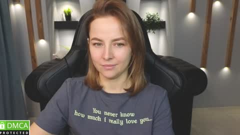 Mira online show from 12-25-24, 11:22