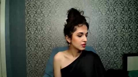 The goddess of water online show from 01-14-26, 10:43