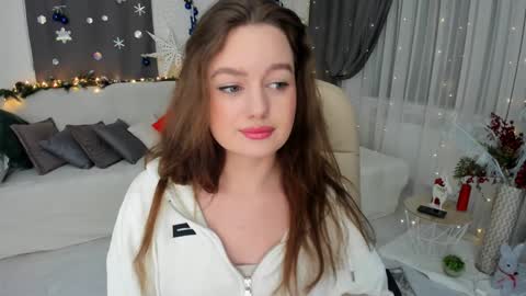 Emma online show from 01-17-25, 07:38