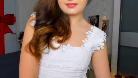 Emma online show from 01-30-25, 04:16