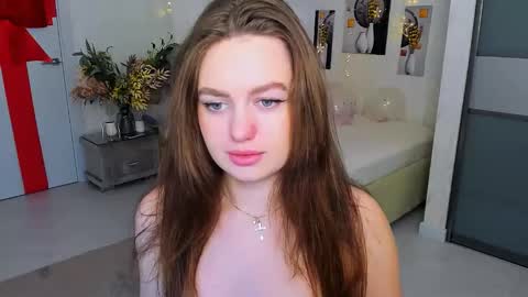 Emma online show from 02-16-25, 01:16