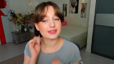 Emma online show from 03-11-25, 04:07