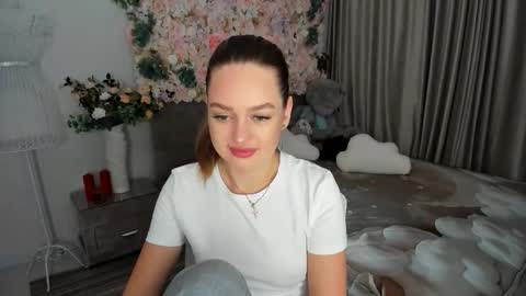 Emma online show from 10-15-25, 07:14