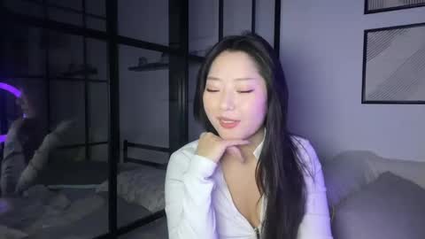 mirafloat online show from 10-15-25, 01:11