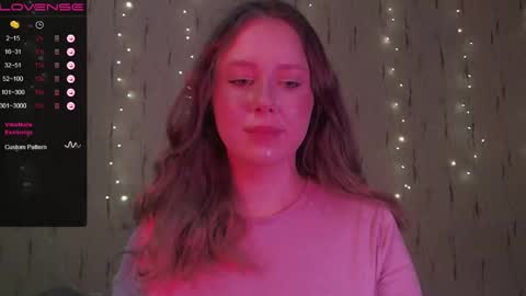 Kira online show from 12-07-24, 04:14