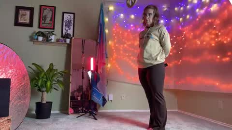 Miranda Flowers online show from 02-24-26, 05:38