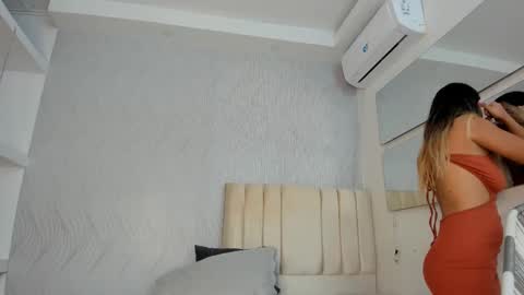 Snapshot of miranda_villa chatting on 03-04-25, 03:26 Miranda online show from 03-04-25, 03:26