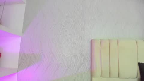 Snapshot of miranda_villa chatting on 03-12-25, 12:15 Miranda online show from 03-12-25, 12:15