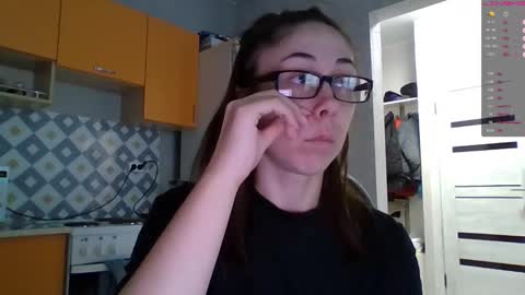 Snapshot of miranda_wish chatting on 10-26-25, 05:13 MIRANDA online show from 10-26-25, 05:13