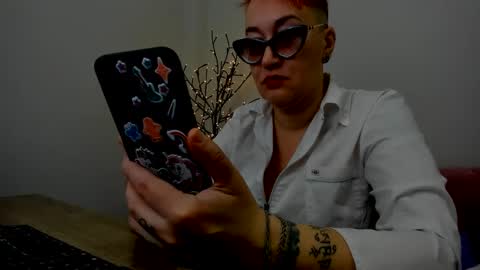 Snapshot of mirandagill chatting on 02-25-25, 08:36 mirandagill online show from 02-25-25, 08:36