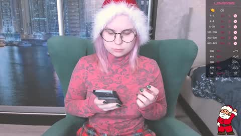 Snapshot of miray_kuriyama chatting on 12-27-24, 12:07 Kira online show from 12-27-24, 12:07