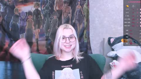 Snapshot of miray_kuriyama chatting on 01-21-25, 02:15 Kira online show from 01-21-25, 02:15