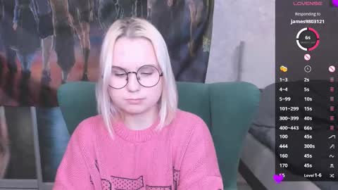 Snapshot of miray_kuriyama chatting on 02-17-25, 05:32 Kira online show from 02-17-25, 05:32