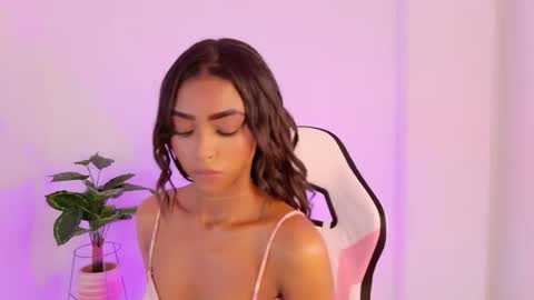 Andrea Thanks guys for the support online show from 11-17-25, 03:23