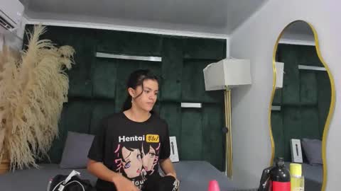 Misaki Kai online show from 11-14-25, 05:28