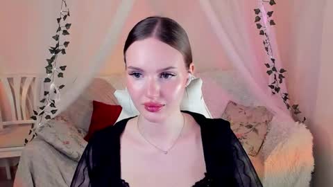 Snapshot of mish_ka3 chatting on 09-19-25, 06:08 Misha online show from 09-19-25, 06:08