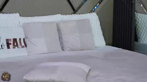 MishaBrizo online show from 11-20-25, 05:18