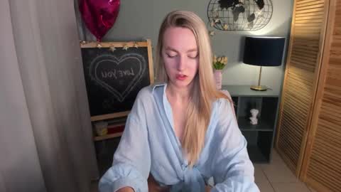 mishapallmer online show from 10-02-25, 01:56