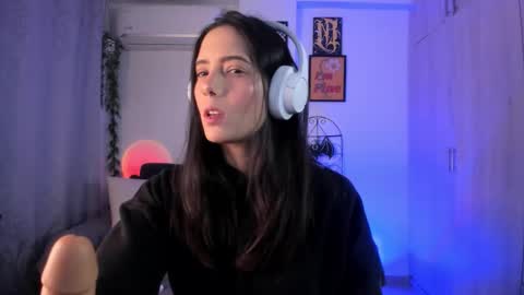 KRAVE  online show from 02-09-26, 11:53