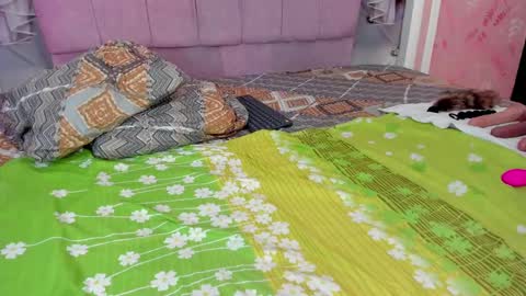 Snapshot of mishell_lovely chatting on 11-16-25, 02:11 Mishell online show from 11-16-25, 02:11