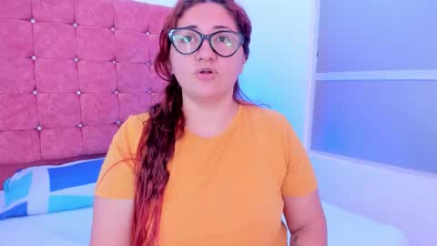 Mishell online show from 12-17-25, 01:17