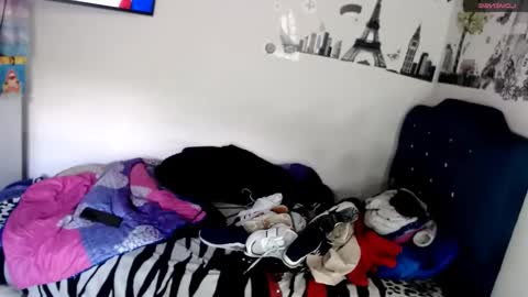 Nicol online show from 01-18-26, 02:43