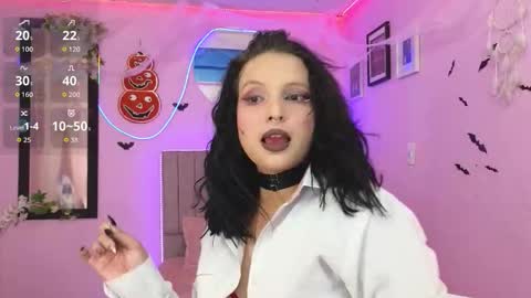 Snapshot of misofialeal chatting on 10-22-25, 06:51 misofialeal online show from 10-22-25, 06:51